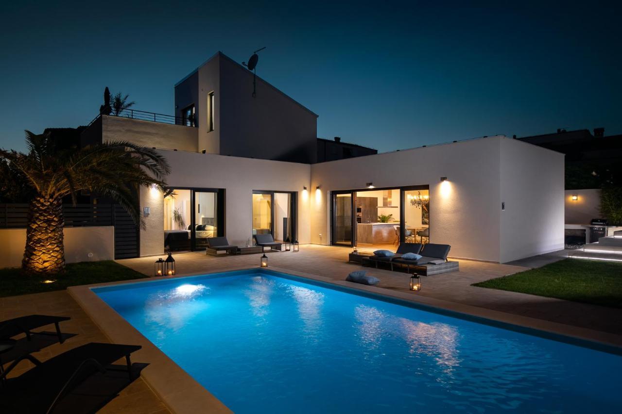 Belvedere Holidays Villas Novigrad  Exterior photo