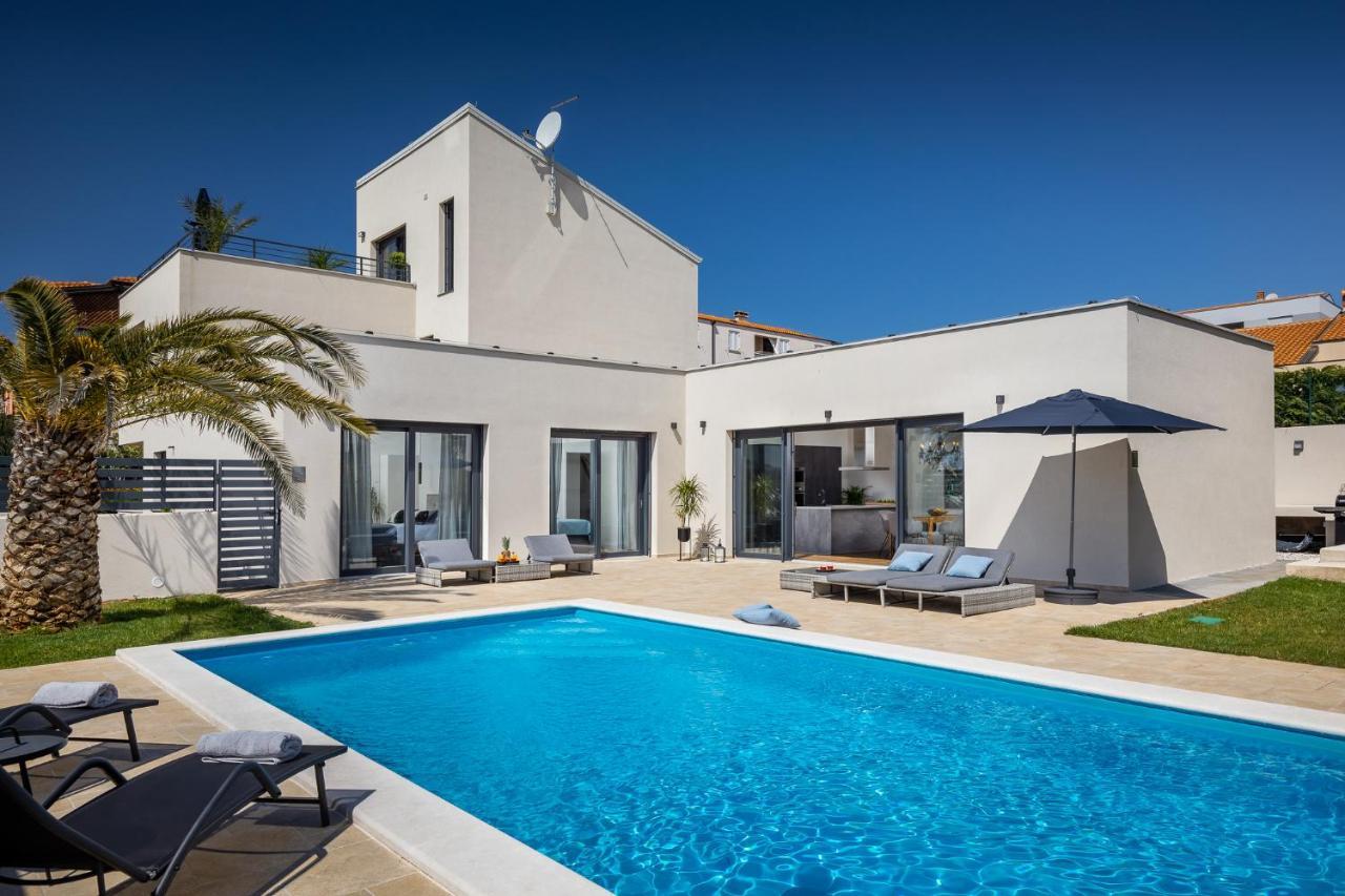 Belvedere Holidays Villas Novigrad  Exterior photo