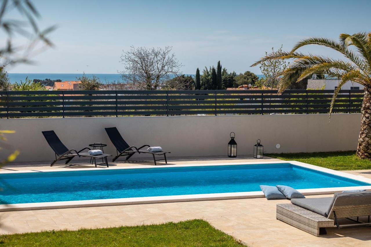 Belvedere Holidays Villas Novigrad  Exterior photo
